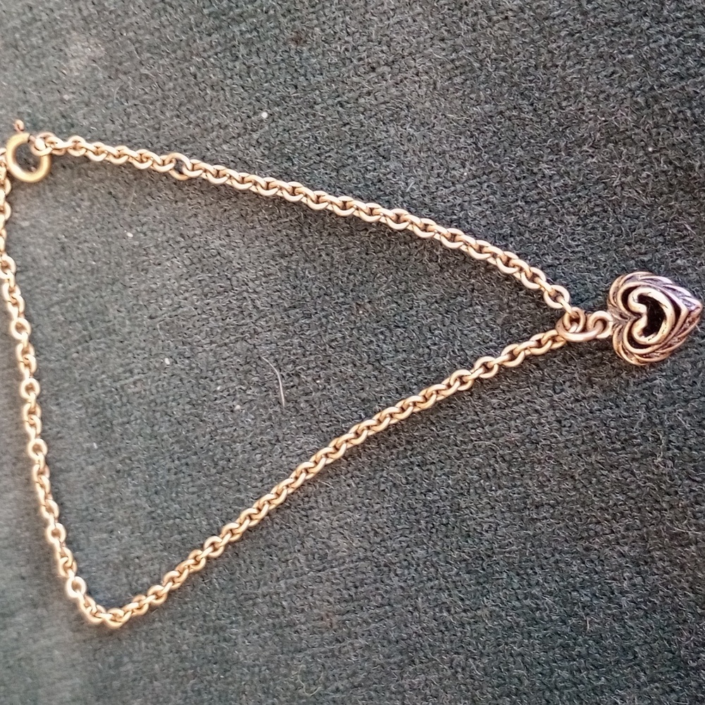 🧡2/$10 EUC PREMIER DESIGNS Gold Heart Pendant Ankle Bracelet - Picture 4 of 5